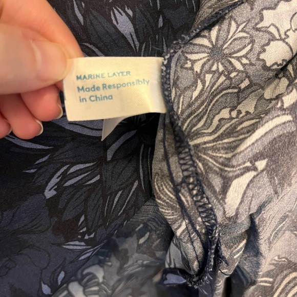 Marine Layer :: Emyln Blue Floral Wrap Midi Dress :: Small - Picture 11 of 14